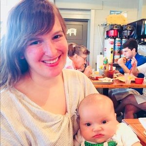 Meet your Posher, Laura